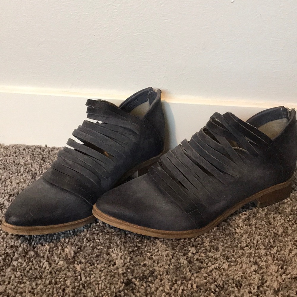 FREE PEOPLE blue flats